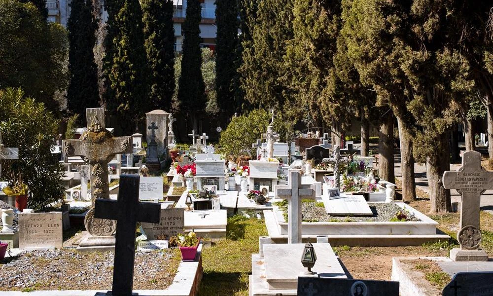 Θεσσαλονίκη: Νεκροί παραμένουν άταφοι έως και 20 ημέρες